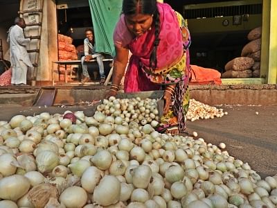 In a New Year gift to onion farmers, the government on Friday increased the export incentives granted for onions under the merchandise exports from India Scheme (MEIS) from existing five per cent to 10 per cent, Agriculture Ministry said. (Photo: IANS)