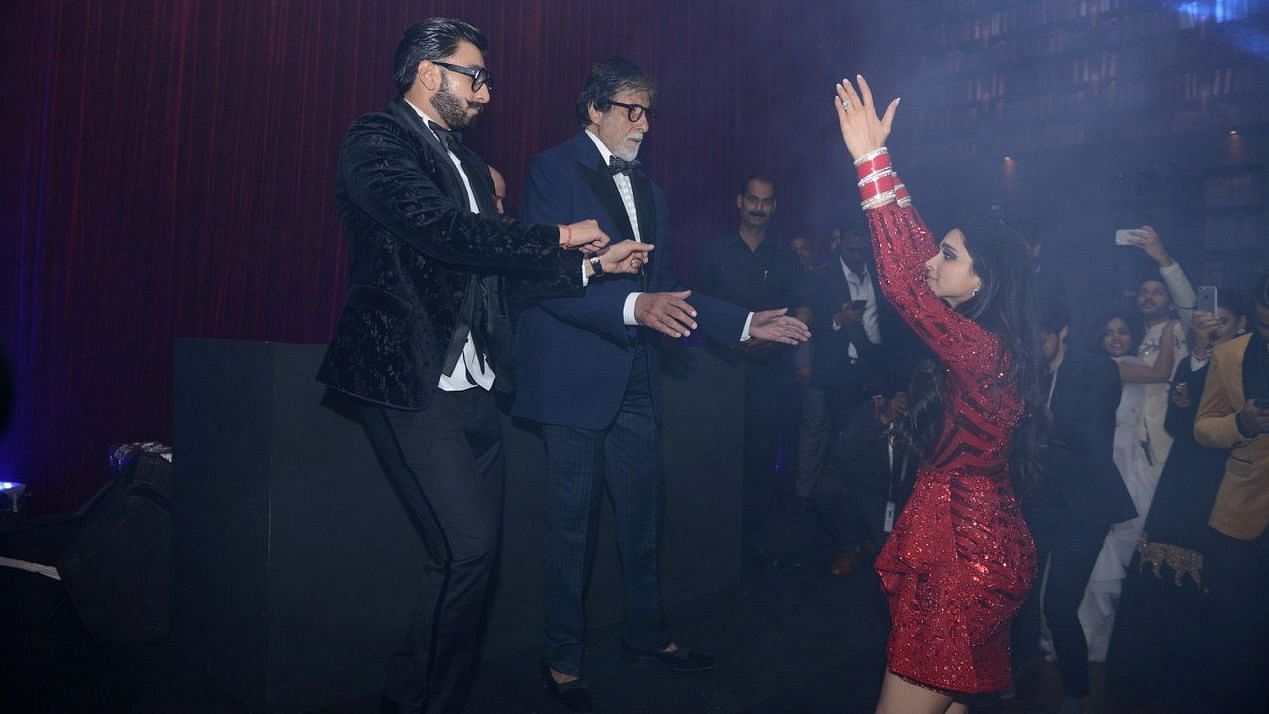 Ranveer Singh, Amitabh Bachchan and Deepika Padukone burn the dance floor.