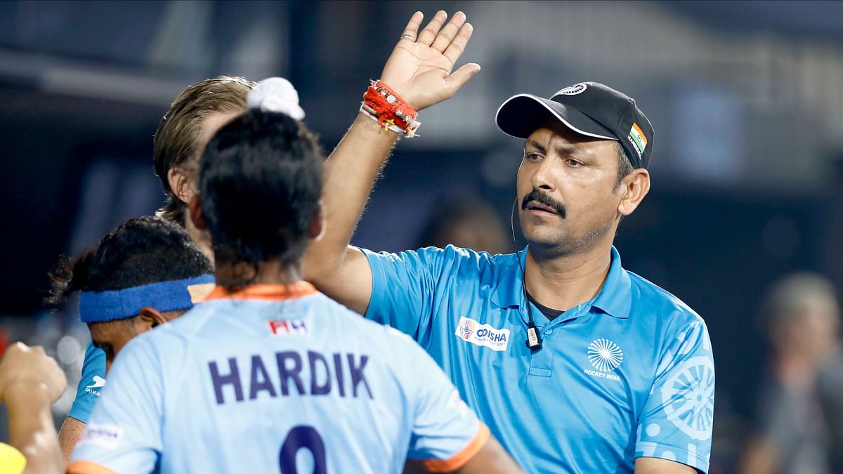 Harendra Singh, who is a former India player and coach from Bihar is also General Manager of Air India.