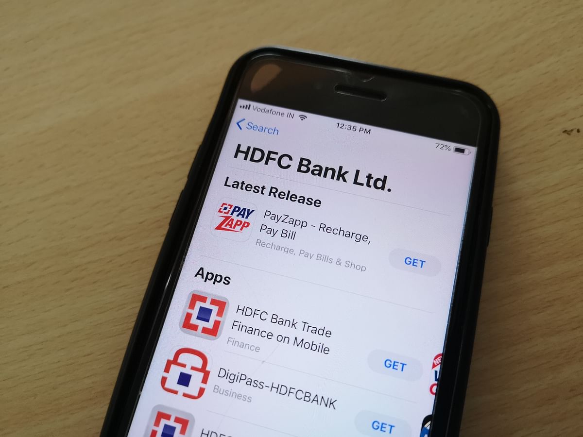 HDFC took down its mobile app after users complained about glitches in its revamped version.   