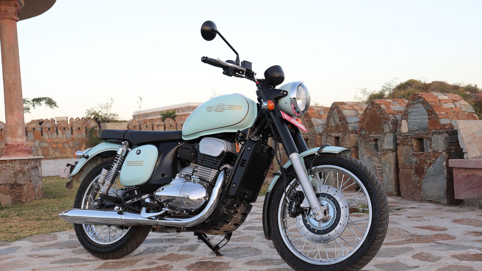 Jawa will now offer a dual-channel ABS option for Rs 8,942 extra on the Forty Two and Jawa models.&nbsp;