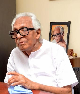 Kolkata: Legendary filmmaker Mrinal Sen, who passed away at the age of 95 at his south Kolkata residence following old age complications, on Dec 30, 2018. (File Photo: IANS)
