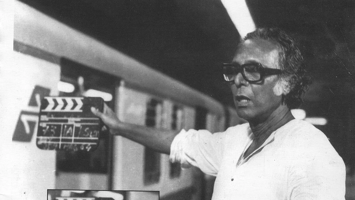 Mrinal Sen on the sets.