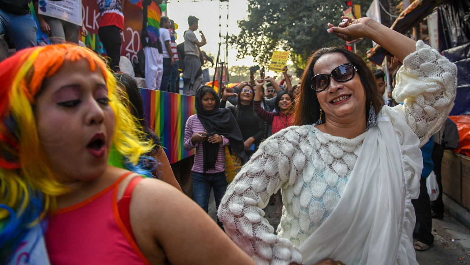 Members of the LGBTQ+ community dancing at the Kolkata Rainbow Pride Walk 2018.&nbsp;