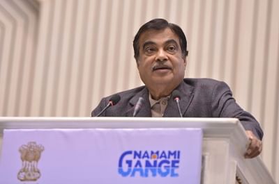 New Delhi: Union Road Transport and Highways, Shipping and Water Resources, River Development and Ganga Rejuvenation Minister Nitin Gadkari addresses at the foundation stone laying ceremony of eleven projects under the Namami Gange Programme in New Delhi, on Dec 27, 2018. (Photo: IANS)