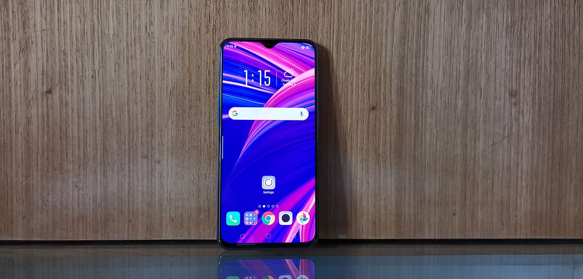 Oppo has launched its flagship the Oppo R17 Pro in India at Rs 45,990. Here’s a first look at the phone.