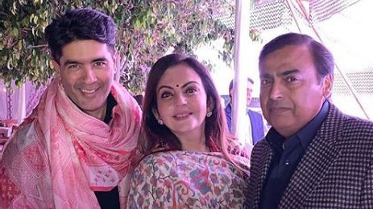 Manish Malhotra In Udaipur At Isha Ambani S Pre Wedding Ritual