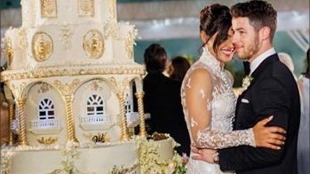 Priyanka Chopra And Nick Jonas Had The Biggest Wedding Cake [PIC]