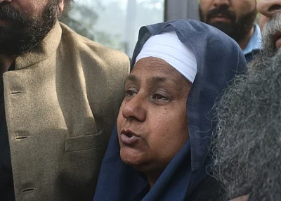New Delhi: Nirpreet Kaur, one of the prime witnesses in the 1984 anti-Sikh riot case, at the Delhi High Court, on Dec 17, 2018. The court on Monday held Sajjan Kumar and five others guilty in a 1984 anti-Sikh riot case and sentenced the Congress leader to imprisonment for the remainder of his natural life. The court asked Sajjan Kumar to surrender by December 31. (Photo: IANS)