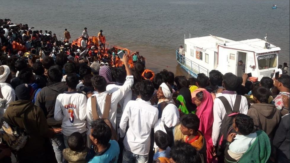6 Dead After Boat Capsizes in Narmada River in Maharashtra