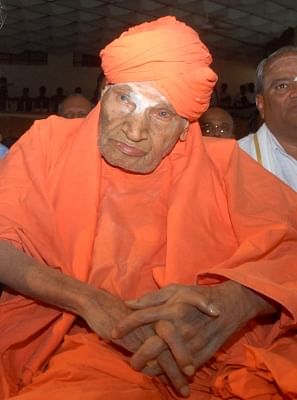 Siddaganga Mutt chief pontiff Sri Shivakumara Swamiji. (File Photo: IANS)