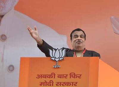 New Delhi: Union Minister and BJP leader Nitin Gadkari addresses on the second day of the party