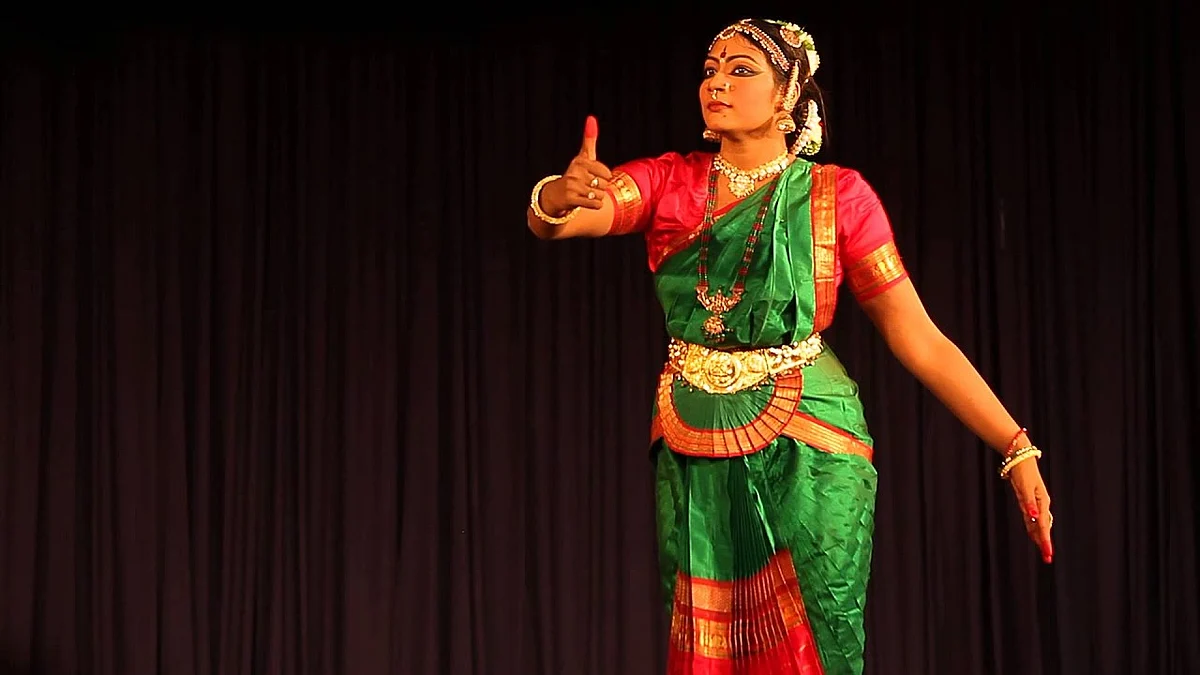 Nrithya Pillai spoke out about casteism in the Bharatanatyam community at a panel discussion. A review that followed dubbed her concerns ‘caustic feelings’ and ‘corrosive bitterness’.