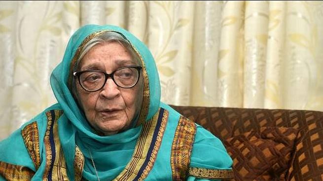 The 93-year-old writer had won the Sahitya Akademi Award in 1980 for her novel <i>Zindaginama</i>.