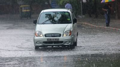 Delhi Sighs With Relief as First Rain Hits; Twitter Reacts