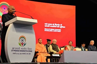Varanasi: President Ram Nath Kovind addresses at the valedictory session of the 15th Pravasi Bharatiya Divas in Varanasi, on Jan 23, 2019. (Photo: IANS/MEA)