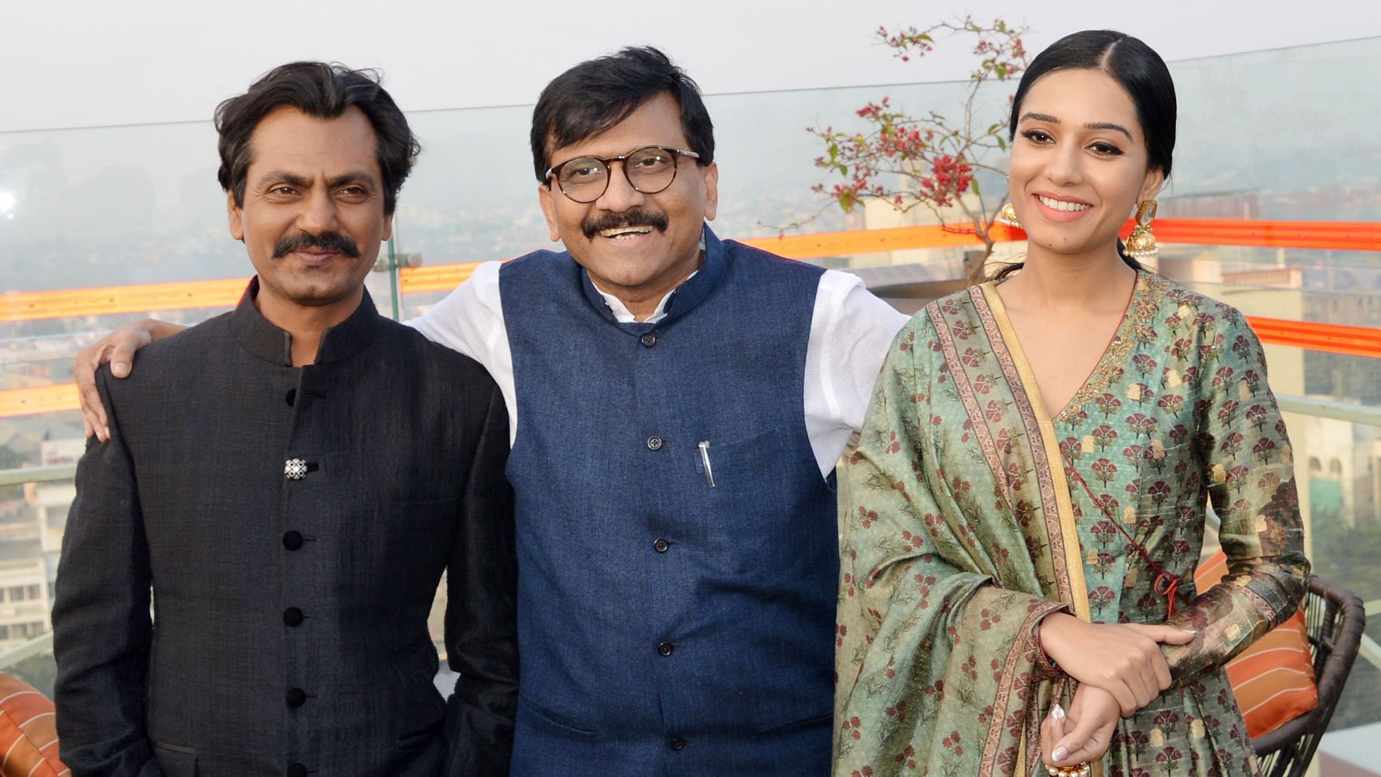 Nawazuddin Siddiqui, Sanjay Raut and Amrita Rao during promotions of the film <i>Thackeray </i>in Lucknow.