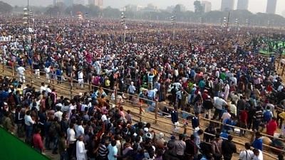Kolkata: People throng Brigade Parade Ground during Mamata Banerjee