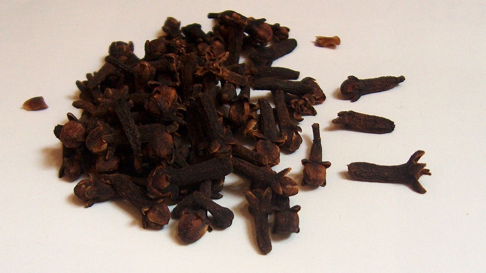 Prized for its flavour and aroma, and also for its medicinal qualities, clove became important for its use as a breath freshener, perfume and food flavouring.