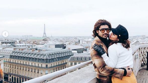 Gurmeet Choudhary and his wife Debina Bonnerjee during their Parisian holiday.&nbsp;