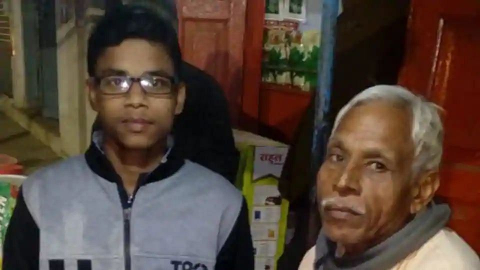 Betel Seller’s Son Cracks JEE Mains  With 99.56 Percentile 