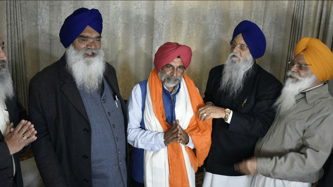 Former Indian Army Chief General JJ Singh on Wednesday, 6 February, joined the SAD (Taksali), a party of expelled leaders of the Akali Dal in Amritsar.&nbsp;