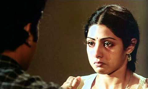 Sridevi played the role of Reshmi in the film.