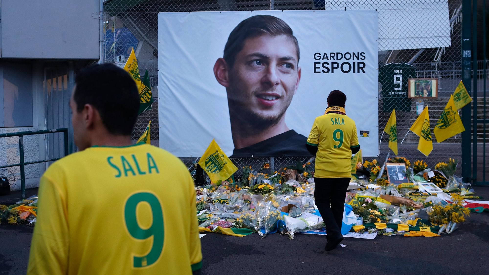 Argentine striker Emiliano Sala died in an airplane crash before playing for the Welsh club.