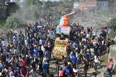 Masurhai: People in large numbers participate in the last rites of martyr Sanjay Kumar Sinha, one of the 49 CRPF personnel killed in 14 Feb Pulwama  militant attacks in Masurhai, Patna district, Bihar on Feb 16, 2019. (Photo: IANS)