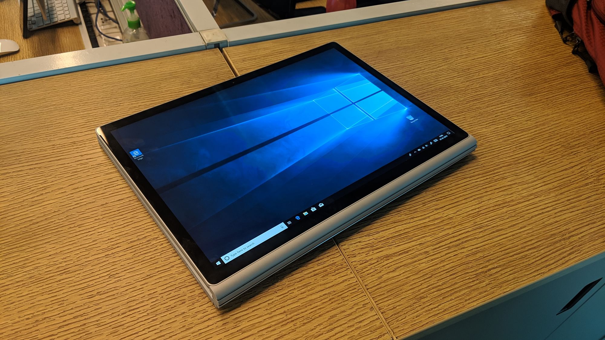 You can use the Surface Book 2 like a tablet as well.&nbsp;