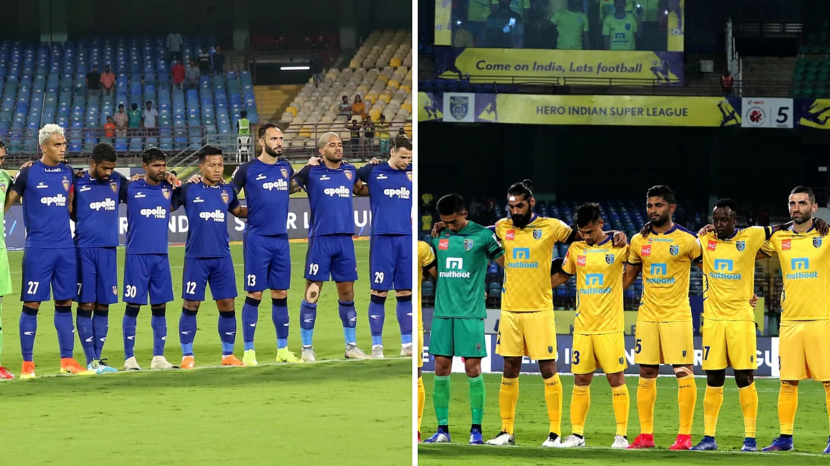Players of Chennaiyin FC and Kerala Blaster FC pays tribute to Indian CRPF personnel who were killed in thePulwama bomb blast 