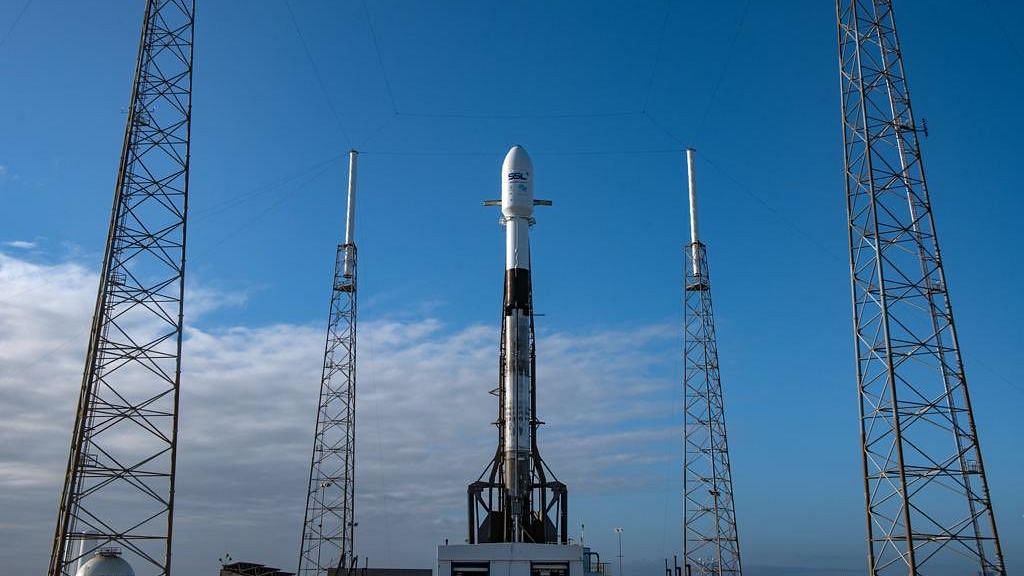 The Space X Falcon 9 ready to launch the first private aircraft to the moon.