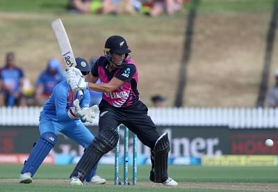 New Zealand beat India to clinch women's T20I series 3-0