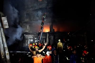 70 dead in massive Dhaka fire