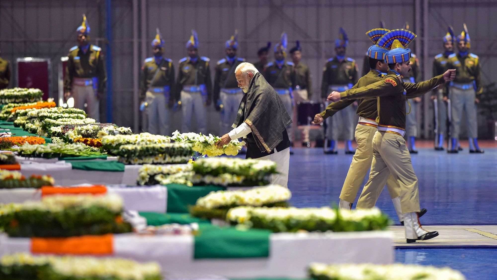 PM Modi pays tribute to the martyred CRPF jawans who lost their lives in the Pulwama terror attack.&nbsp;