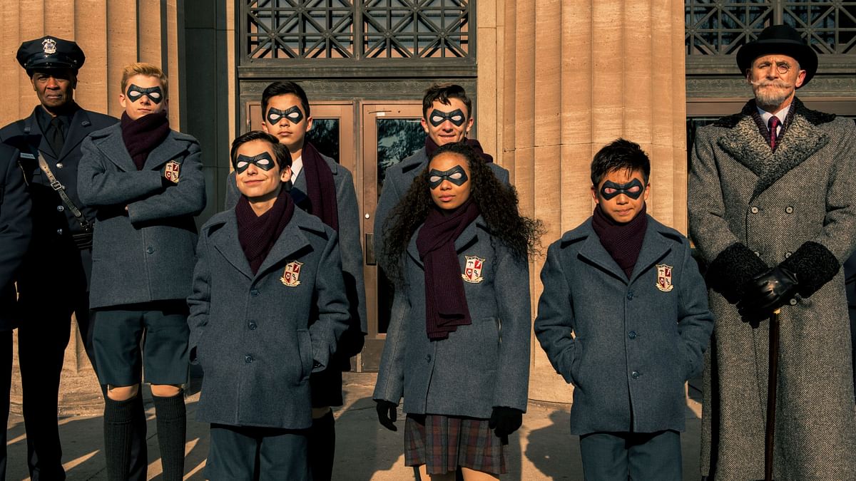 ‘The Umbrella Academy’ Is Dazzlingly Entertaining and Funny