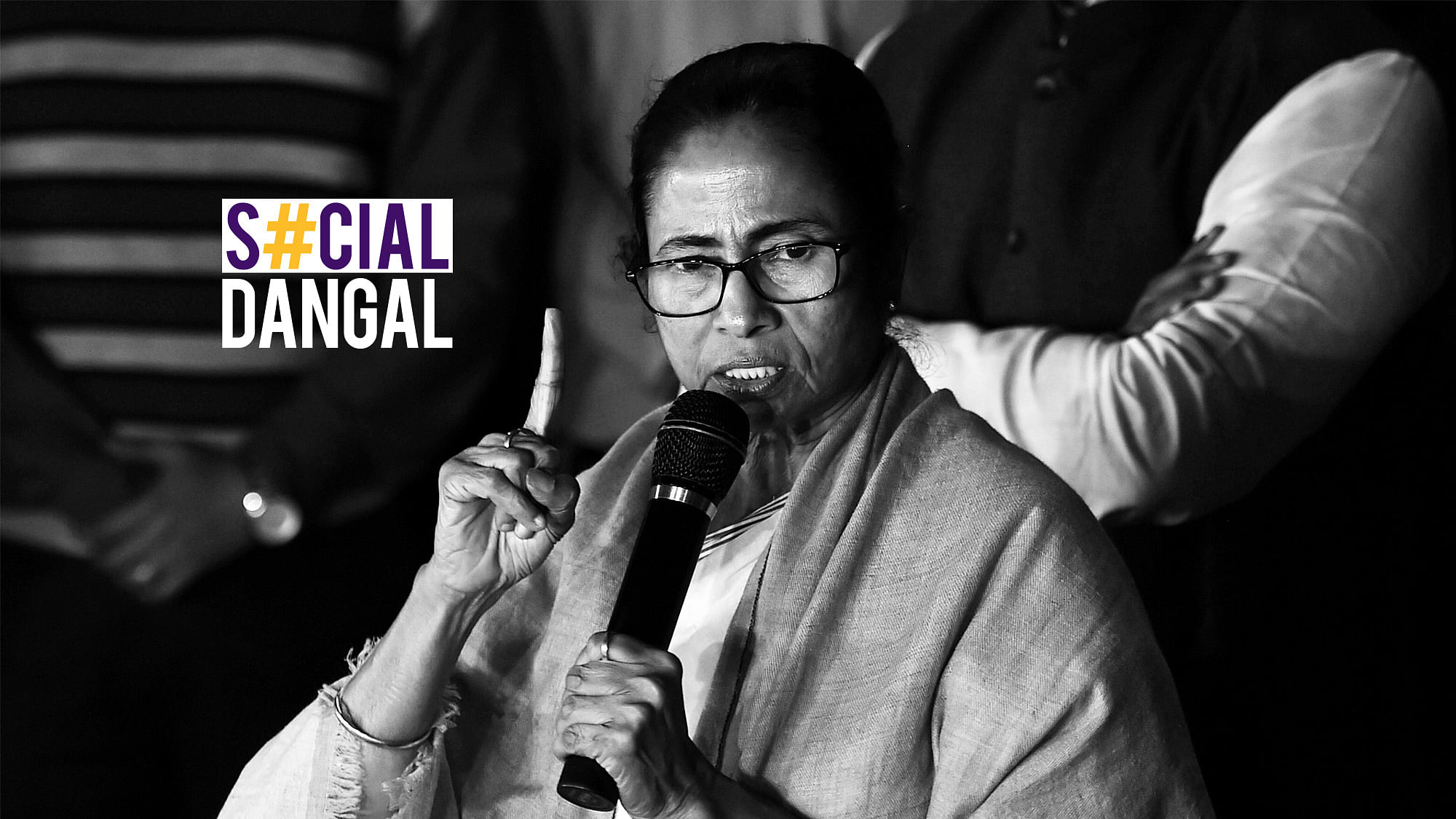 West Bengal Chief Minister Mamata Banerjee addresses media after she came out from Kolkata Police Commissioner Rajeev Kumar’s residence.