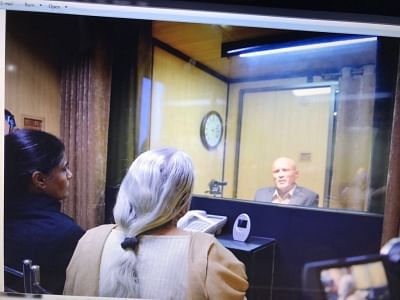 Islamabad: The mother and wife of Mumbai-based former naval officer-turned-businessman Kulbhushan Jadhav, who was arrested on March 3, 2016, and was sentenced to death by a Pakistani military court on charges of espionage and terrorism meet him at the Pakistan Foreign Office in Islamabad on Dec 25, 2017. The meeting, with the death row prisoner lasted for about 40 minutes, but with a glass panel separating them and spoke through a speaker phone. The meeting started at 2.18 p.m., according to the