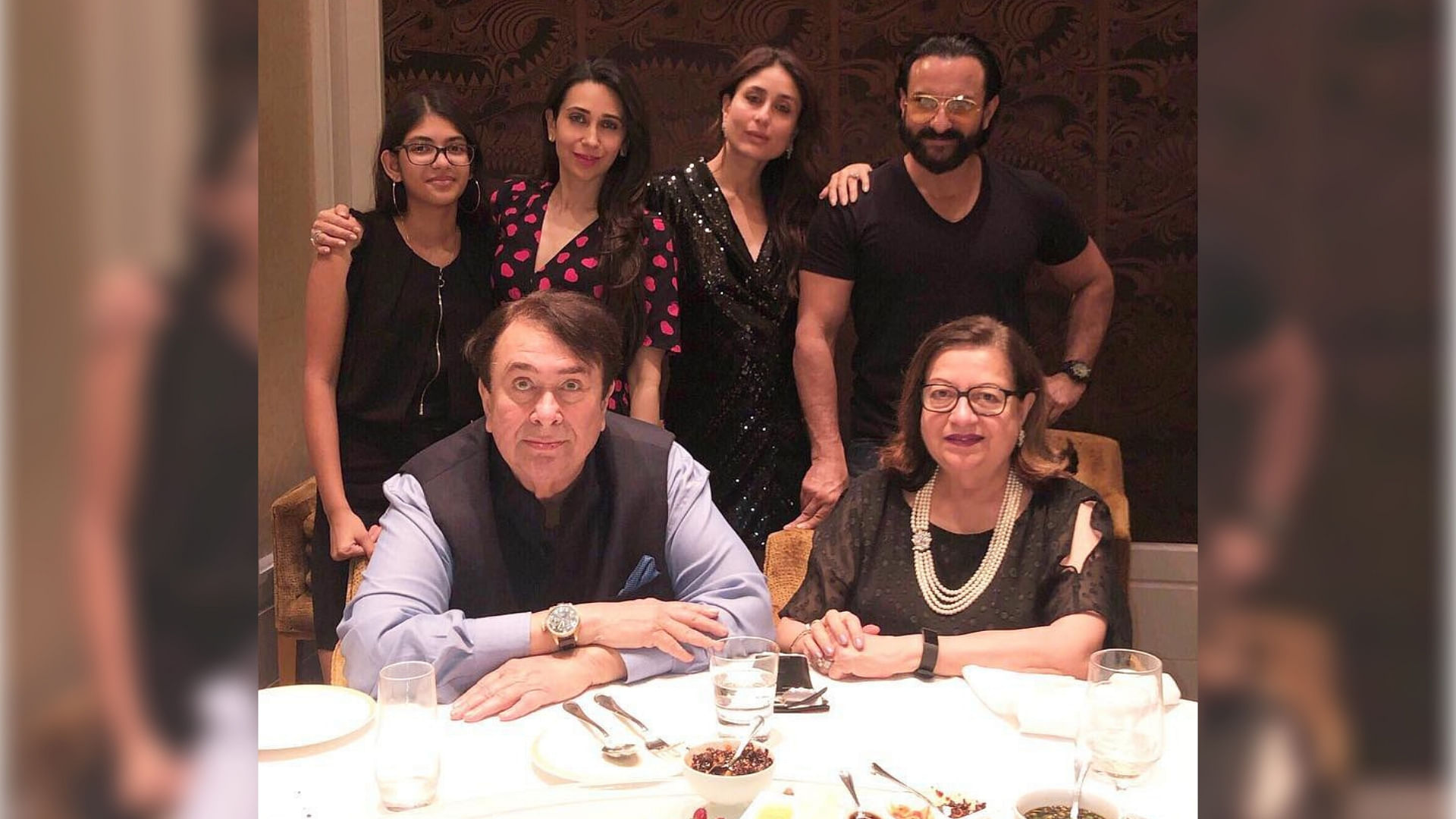 Randhir Kapoor brings in his birthday with Karishma, Kareena and Saif.