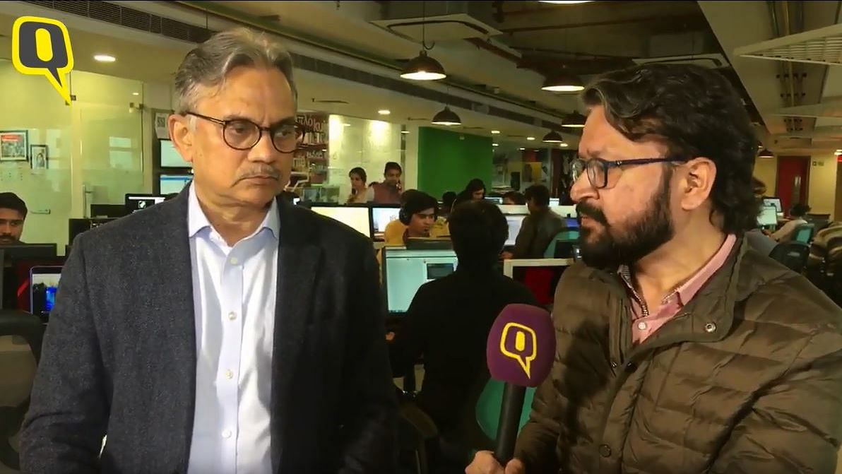 The Quint’s Editorial Director Sanjay Pugalia and Hindi Quint Editor Neeraj Gupta deliberate on whether the release of the pilot will result in de-escalation of tensions.