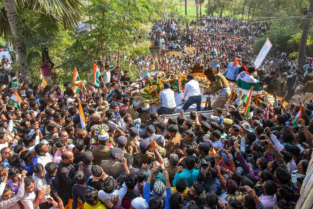 A large number of people attend the funeral procession of slain CRPF jawan Sanjay Singh, who lost his life in the Pulwama terror attack, at Masaurhi, in Patna.