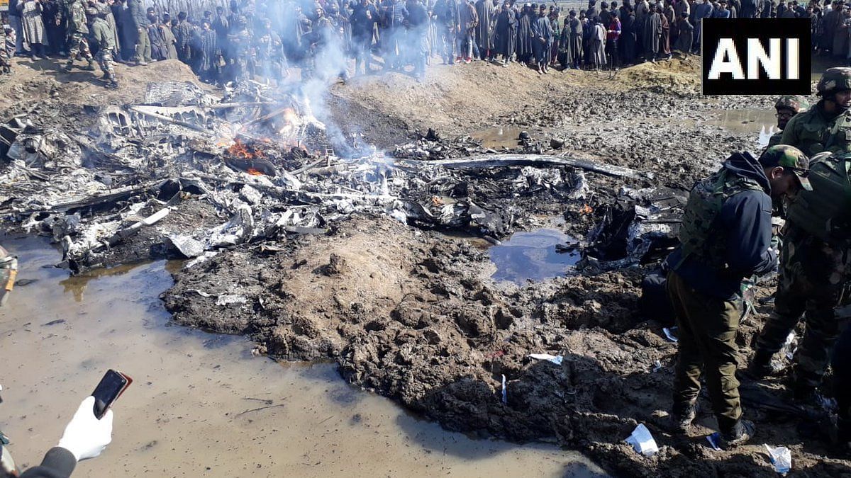 An IAF aircraft crashed near the Garend Kalan village in Jammu and Kashmir’s Budgam area.&nbsp;