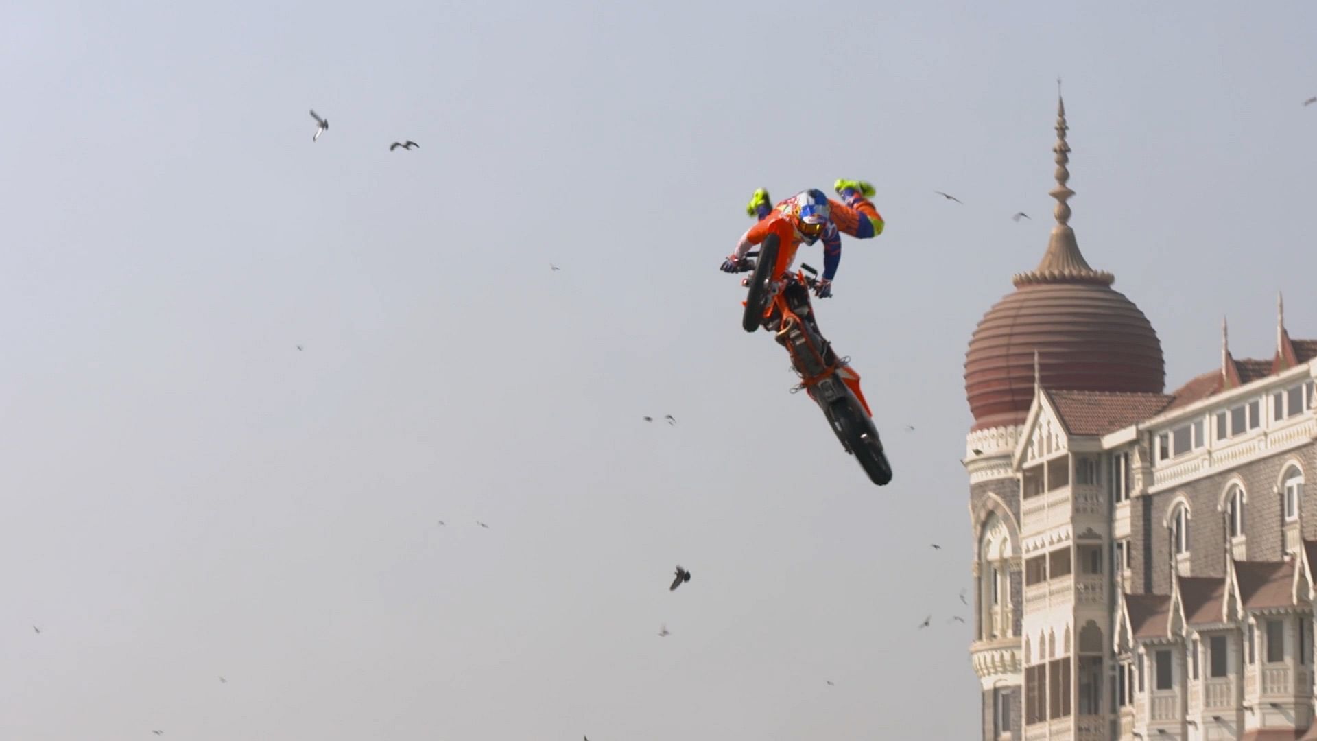 Robbie Maddison performing stunts at the Iconic Gateway of India for the FMX Jam.