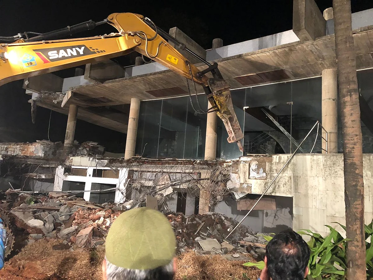 A portion of the villa being razed.