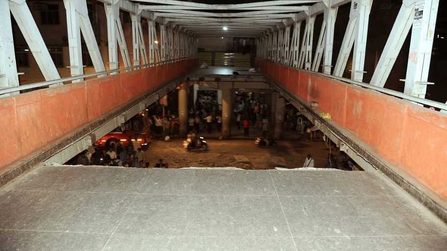 A foot overbridge connecting to Mumbai’s CSMT collapsed on 14 March.