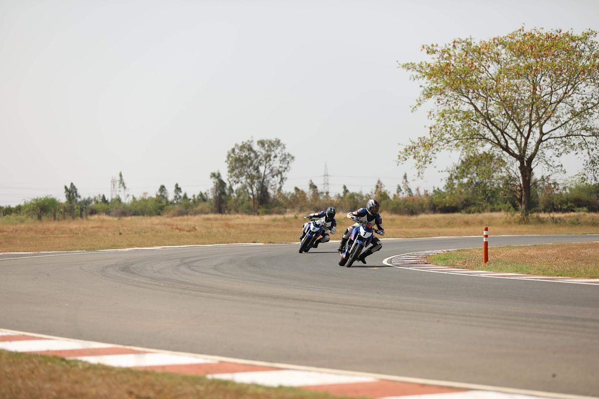 In order to participate in professional races in India, one needs a licence from the FMSCI and go through training.