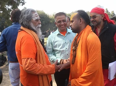New Delhi: New Delhi: Akhil Bhartiya Hindu Mahasabha President Nand Kishore Mishra and Nirmohi Akhada Mahant Sitaram Das at Supreme Court lawn during the hearing of the Ram Janmabhoomi-Babri Masjid Ayodhya title dispute case, in New Delhi on March 8, 2019. (Photo: IANS)