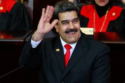 CARACAS, Jan. 10, 2019 (Xinhua) -- Venezuelan President Nicolas Maduro during the presidential inauguration ceremony in Caracas, Venezuela, on Jan. 10, 2019. Nicolas Maduro was sworn in before the Supreme Court of Justice to begin a new six-year term on Thursday. (Xinhua/Andrea Romero/IANS)