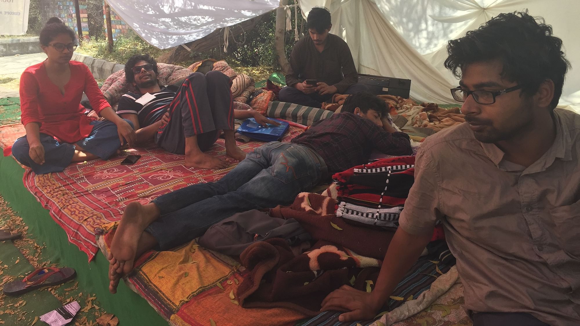 JNU students sitting on an indefinite hunger strike.&nbsp;