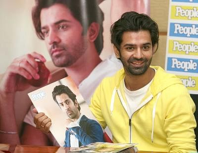 Television actor Barun Sobti poses during the meet and greet session with his fans and media in Mumbai on Thursday 23rd May 2013. (Photo: IANS)